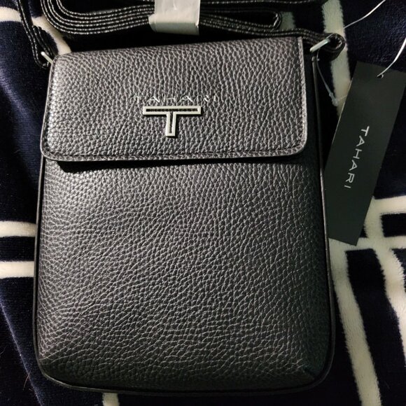Tahari - Picture 1 of 2